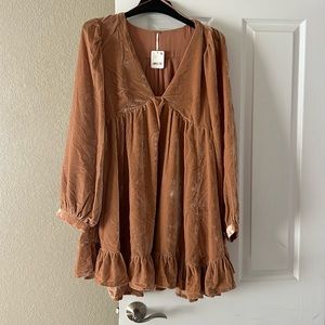 Free people velvet dress NWT